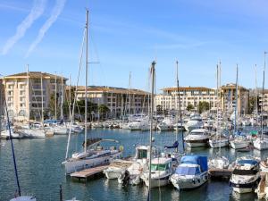 Apartment Les Cariatides