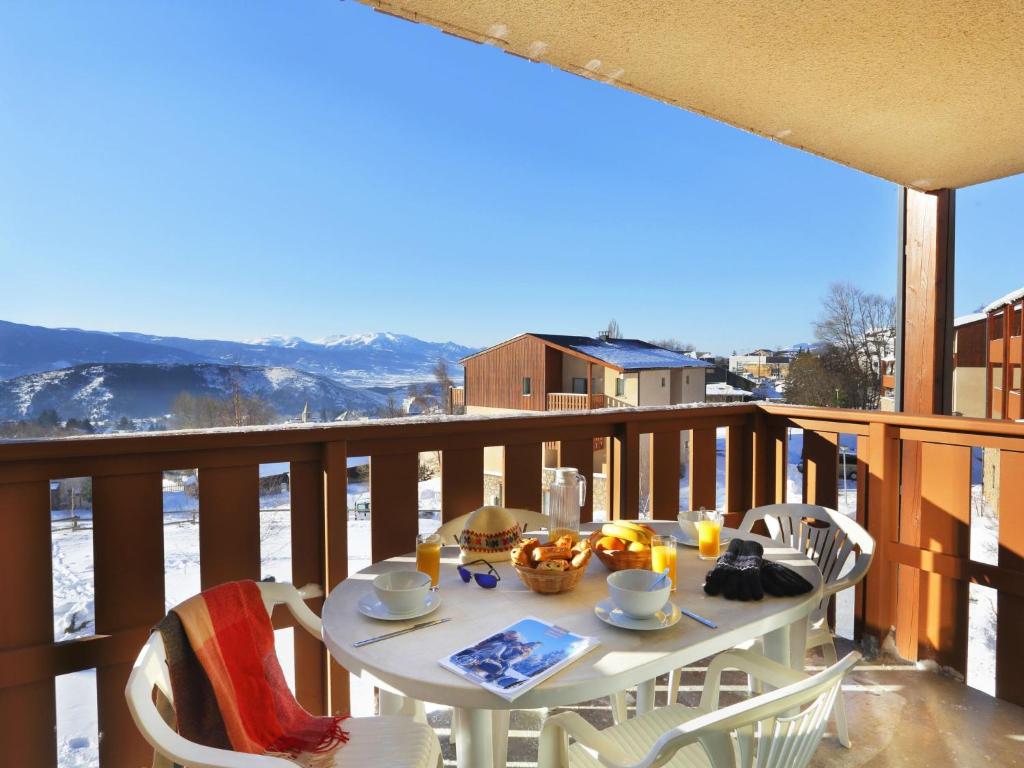 Apartment Les Chalets du Belvédère-3 Rue Alysses, 66120 Font-Romeu-Odeillo-Via