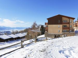 Appartement Apartment Les Chalets du Belvédère-3 Rue Alysses 66120 Font-Romeu-Odeillo-Via Languedoc-Roussillon