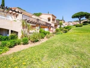 Appartement Apartment Les Coteaux de la Nartelle-17  83120 Sainte-Maxime Provence-Alpes-Côte d\'Azur