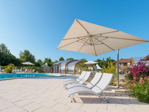 Apartment Les Cottages du Lac - PNS212