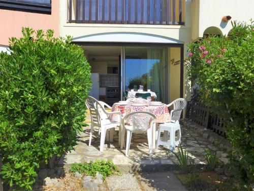 Apartment Les Eaux Vives 1 & 2-7