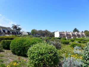 Apartment Les Louvans-8