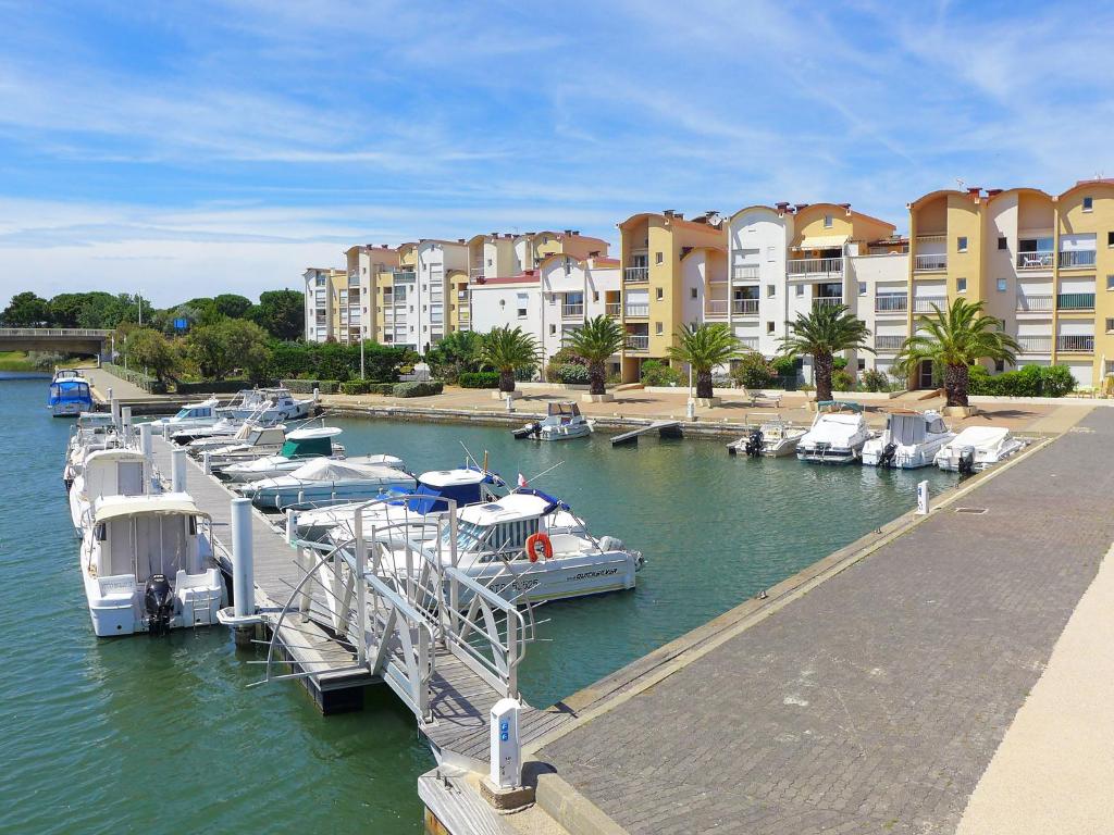 Appartement Apartment Les Marines II  11430 Gruissan