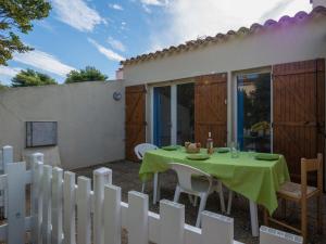 Apartment Les Mas de la Garrigue I et II-1