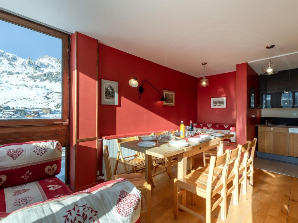 Appartement Apartment Les Roches Rouges  73320 Tignes