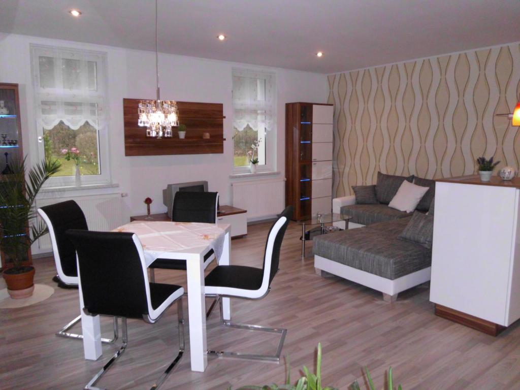 Apartment Leucht Lobensteiner Str. 19, 07924 Ziegenrück