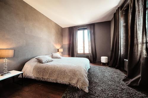 Apartment located at the city center and free parking