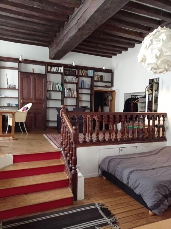 Apartment located in the heart of Nantes 8 Rue Mathelin Rodier, 44000 Nantes
