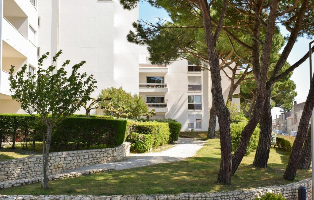 Apartment Mansard
