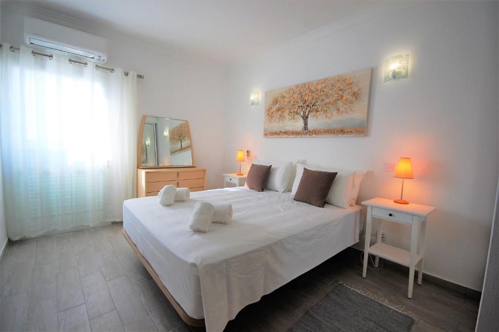 Apartment MargemSul - Pool - Beach - Free Wifi - Air Con Estrada das Sesmarias lote 9, R.C. - Q, 8200-385 Albufeira