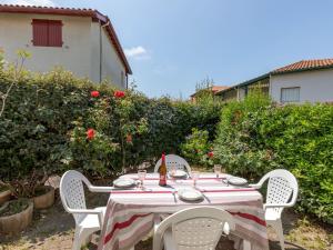 Apartment Milady Village-10