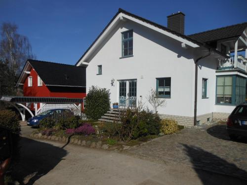Apartment mit Balkon