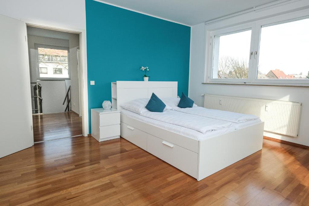 Apartment mit Wohnflair Buschstraße 58 EG     Nebeneingang, 45276 Essen