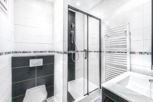 Apartment Montmartre Custine