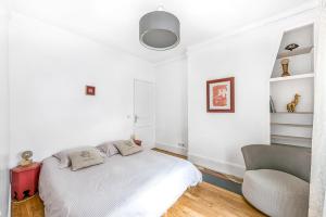 Apartment Montmartre Custine