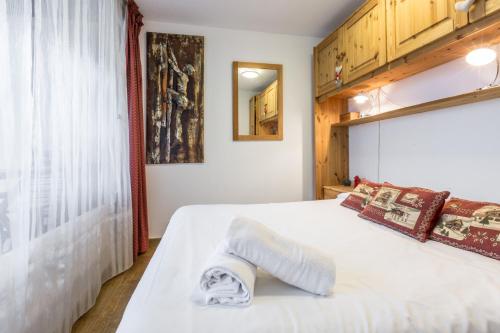 Apartment Mummery 1