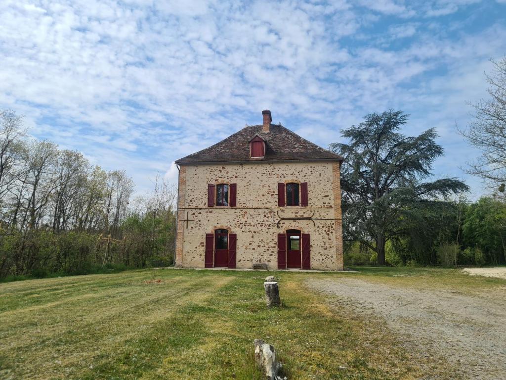 Apartment N - O Monte