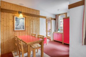 Apartment near the slopes at LA PLAGNE 1800