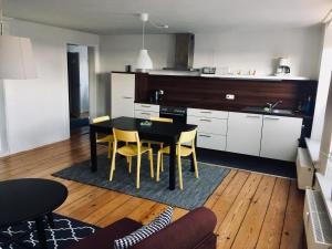 Apartment No. 9