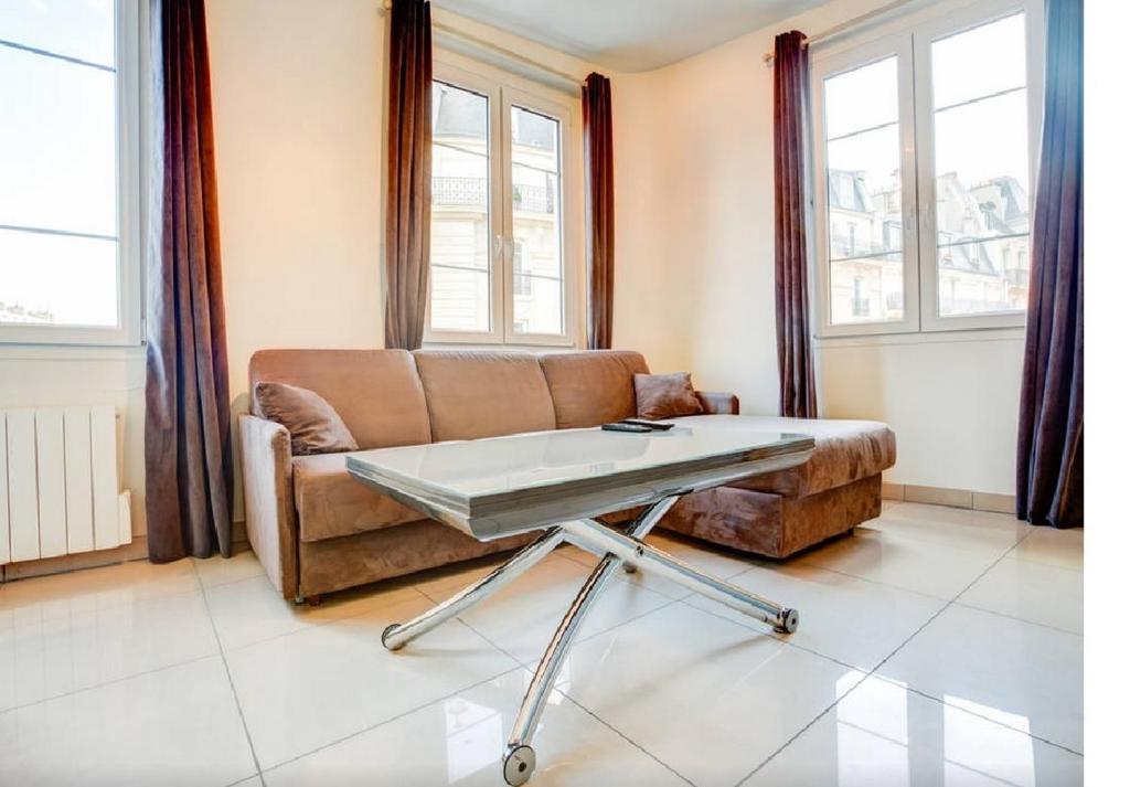 Appartement Apartment Notre Dame Bright 10 rue du fouarre 75005 Paris