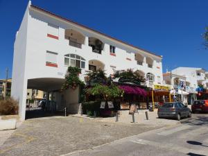 Appartement Apartment on The Strip Albufeira 121 Av. Dr. Francisco Sá Carneiro 8200-295 Albufeira Algarve