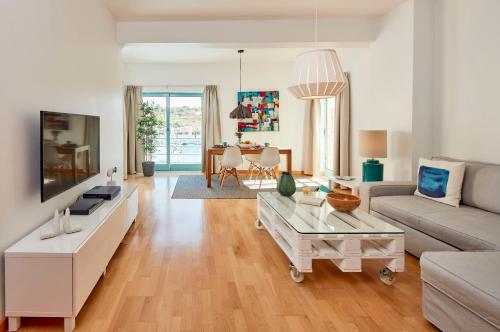 Apartment Orada Marina