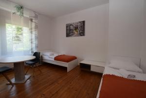 Apartment Ostendplatz