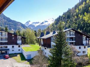 Apartment Pierres Blanches F et H-10