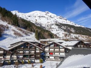Apartment Pierres Blanches F et H-10