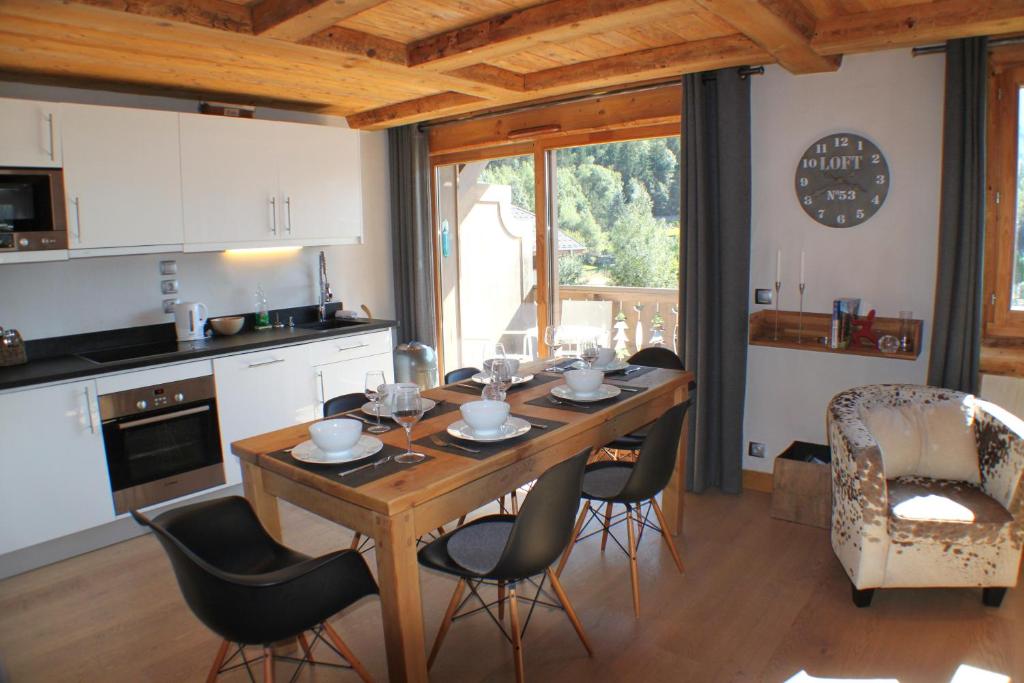 Apartment Planards Hameau Blaitiere, 74400 Chamonix-Mont-Blanc