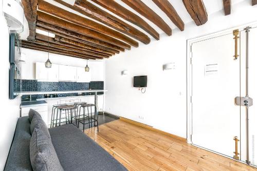 Apartment Pompidou