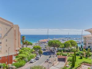 Apartment Quartier Latin-11