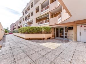 Apartment Régina-13