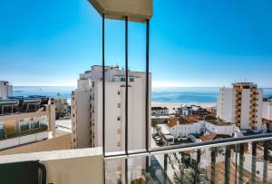 Apartment Rocha Vista Mar Dubai