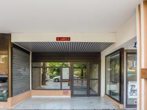 Apartment Saint James-13