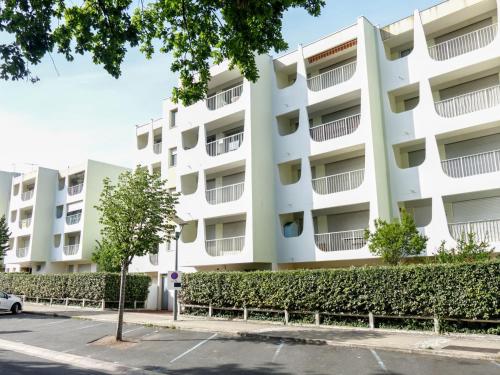 Apartment Saint Palais-7