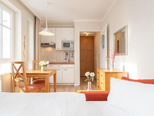 Apartment Seepark Sellin-1