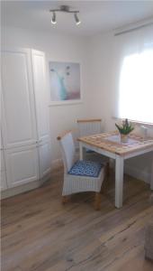 Appartement Apartment Seerose Hintere Straße 10/1 Haus Dani am See 71686 Remseck am Neckar Bade-Wurtemberg