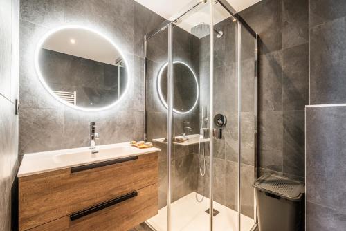 Apartment Sipo Alpe D'Huez - by EMERALD STAY
