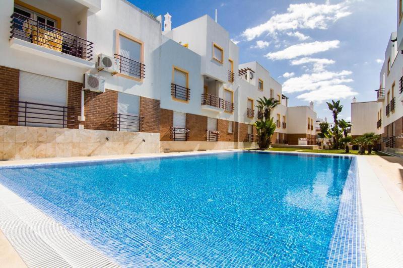Apartment Sol Mar 14 Rua Raúl Brandão, 8800-595 Tavira