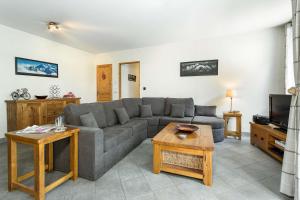 Appartement APARTMENT STADDON - Alpes Travel - Central Chamonix - Sleeps 4-6 788 Allee du Recteur Payot 74400 Chamonix-Mont-Blanc Rhône-Alpes