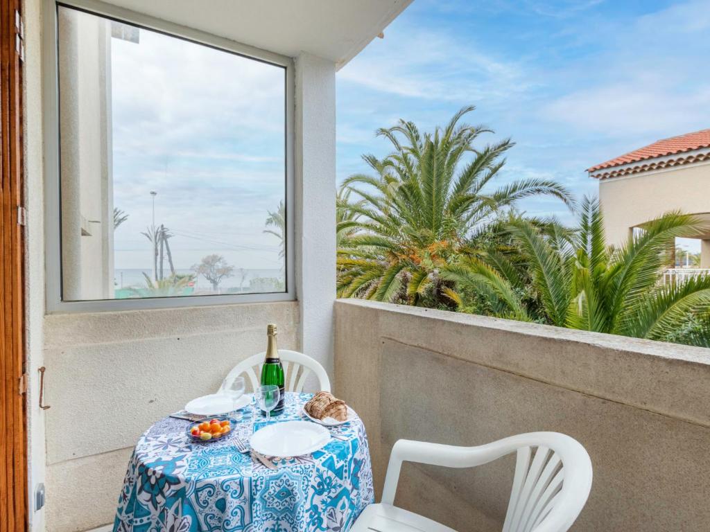 Apartment Super Plage-5 , 83270 Saint-Cyr-sur-Mer