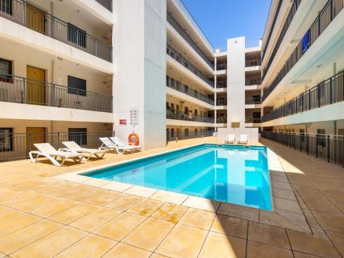Apartment Sweet Wave