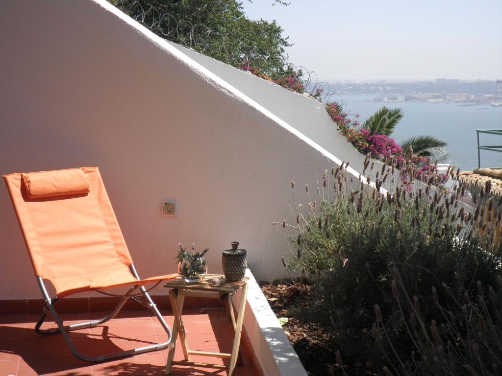 Apartment terrace Castelo S.Jorge Rua da Costa do Castelo, 48, 1100-179 Lisbonne