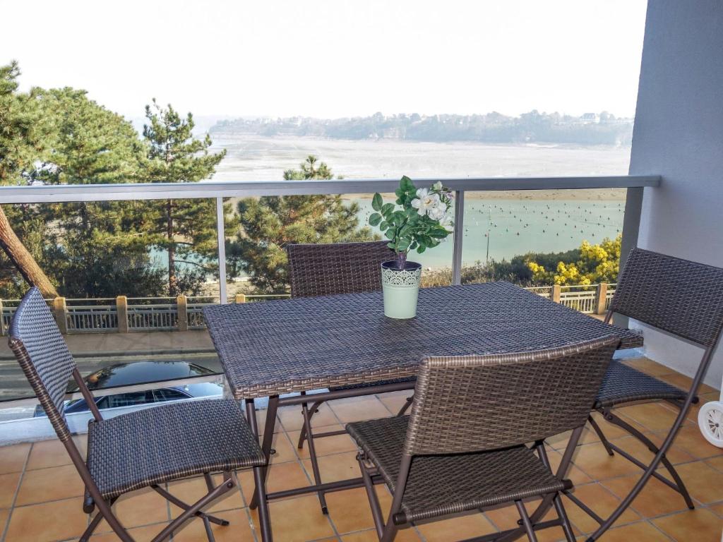 Appartement Apartment Terrasses d'Emeraude-2  35800 Dinard