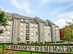 Appartement Apartment Terrasses d'Emeraude-4  35800 Dinard Bretagne