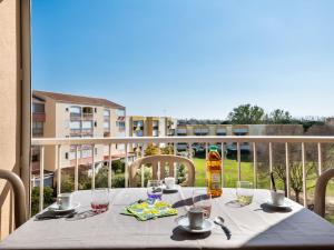 Appartement Apartment Terrasses de la Baronnie-5  30240 Le Grau-du-Roi Languedoc-Roussillon