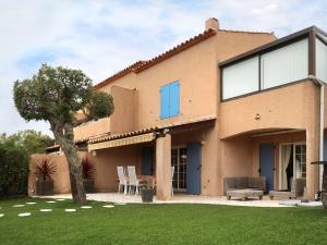 Apartment Tiyo - LIS295