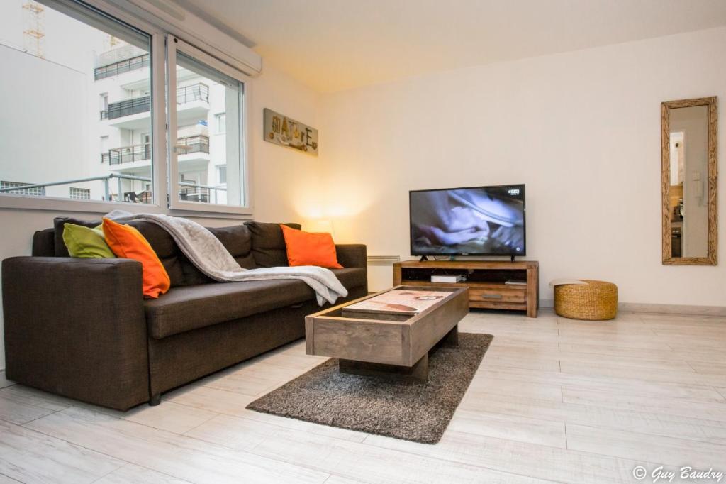 Apartment Tiyo - LIS295